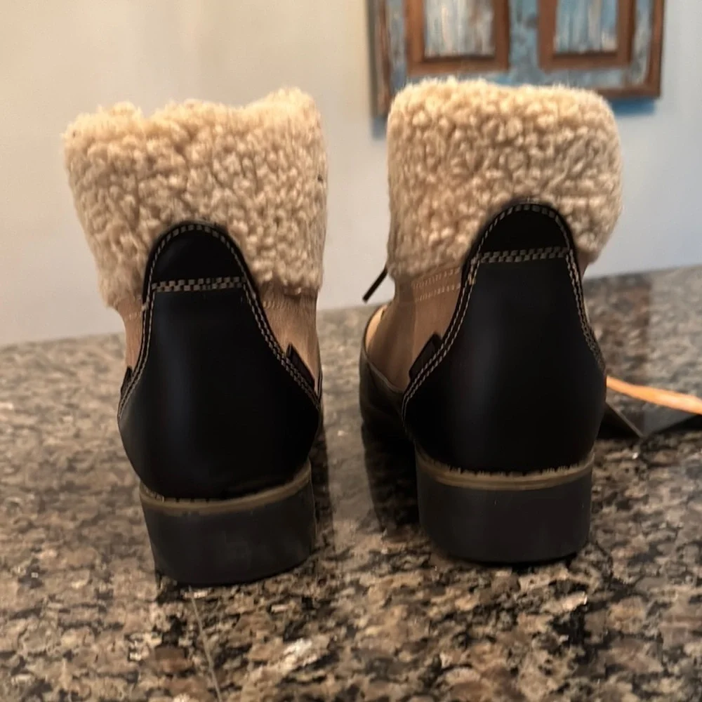 Sporto Darla Beige and Black Eco Winter Boots